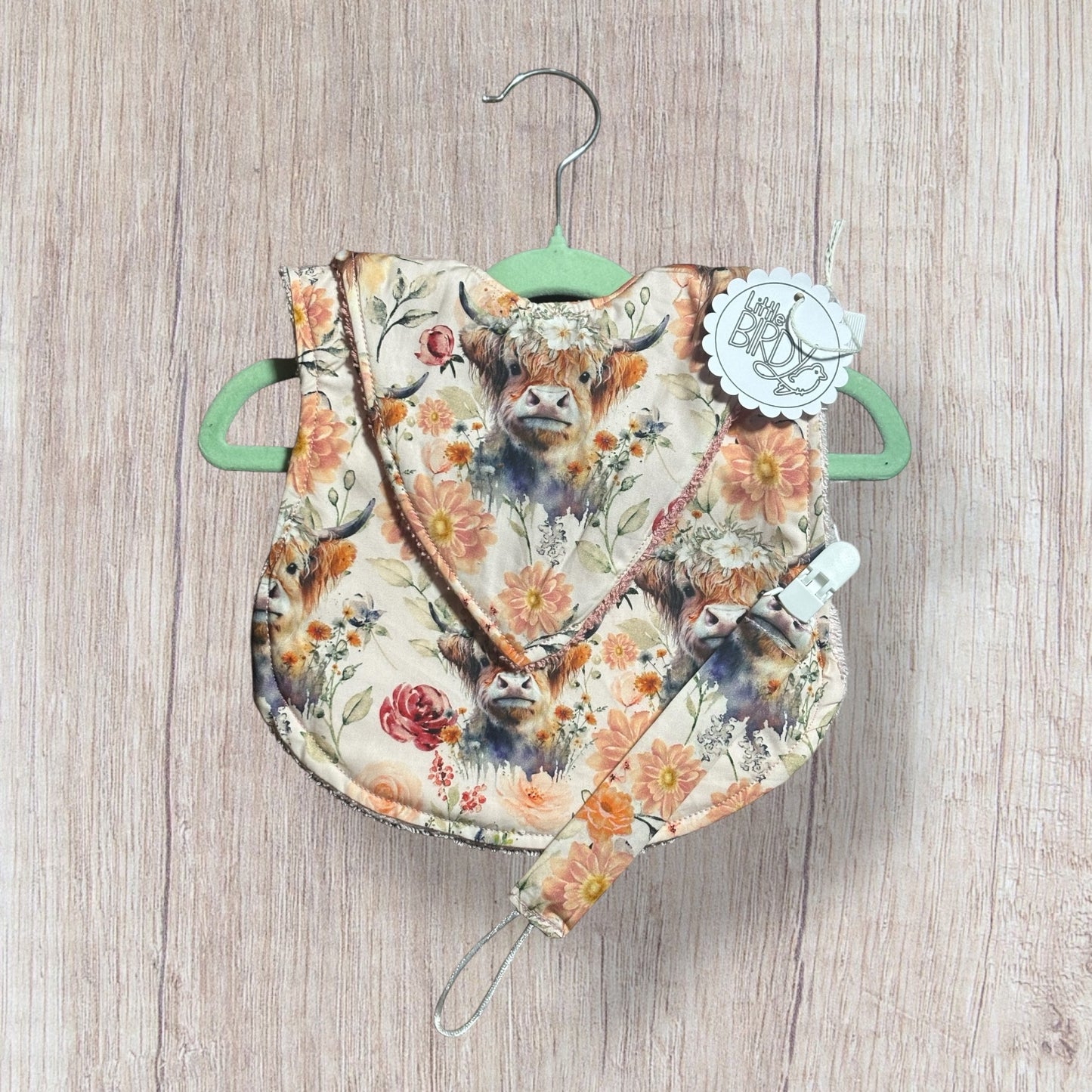 Little pretty Highland cow set